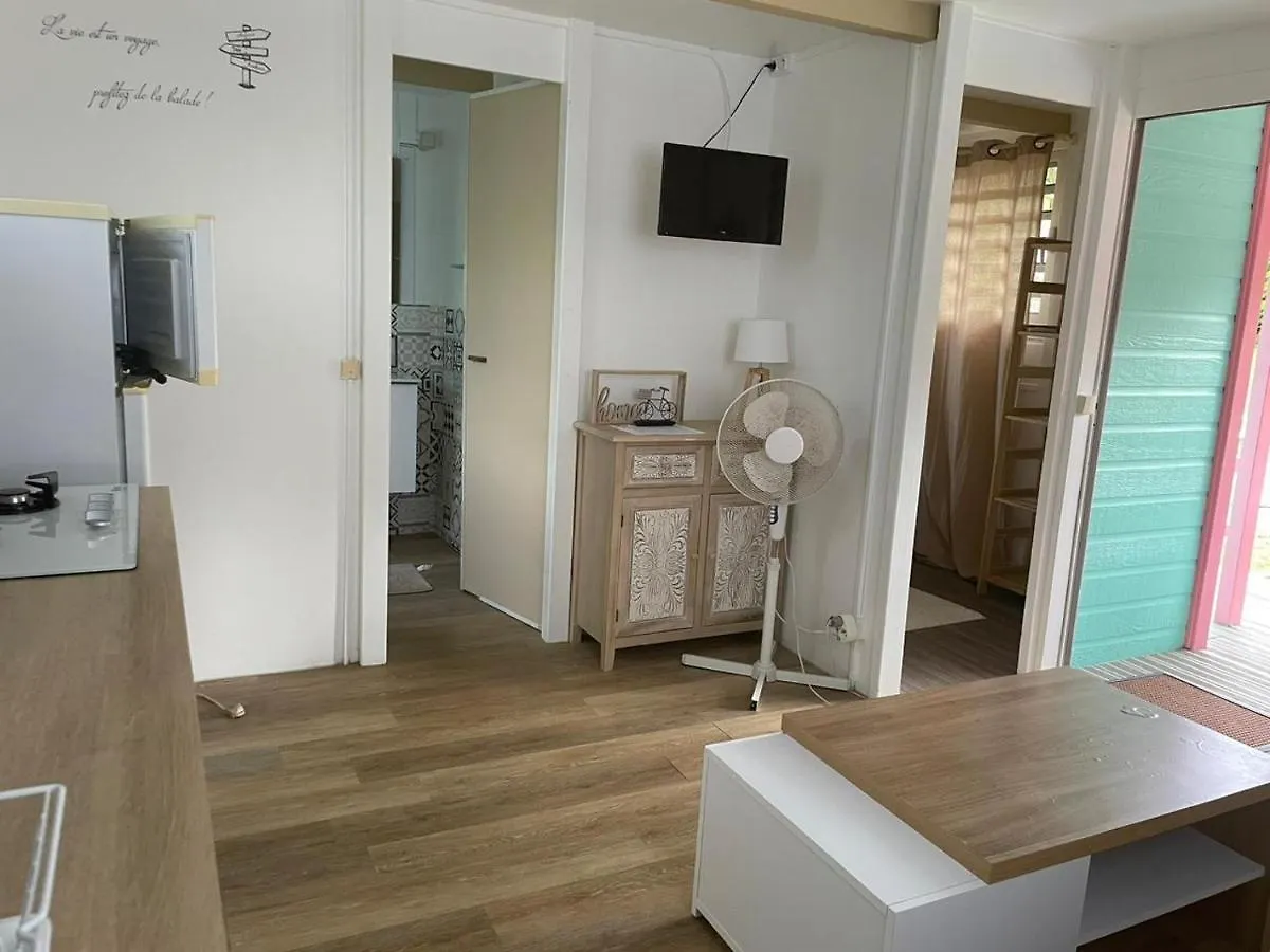 Au Coeur Du Papillon Piscine Collective Villa Goyave Holiday home